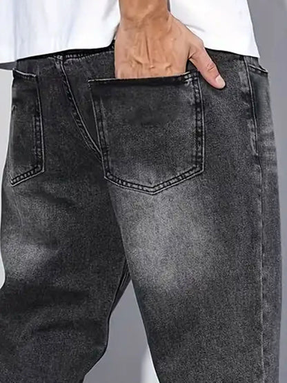 Men’s Classic Straight Jeans – All-Season Regular Fit