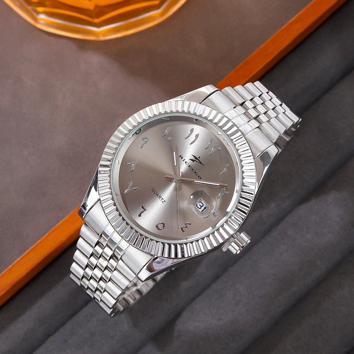 Luxury Quartz Watch — Stainless Steel Business Style